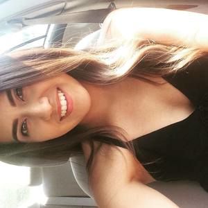 Meet your Posher, Gabriela